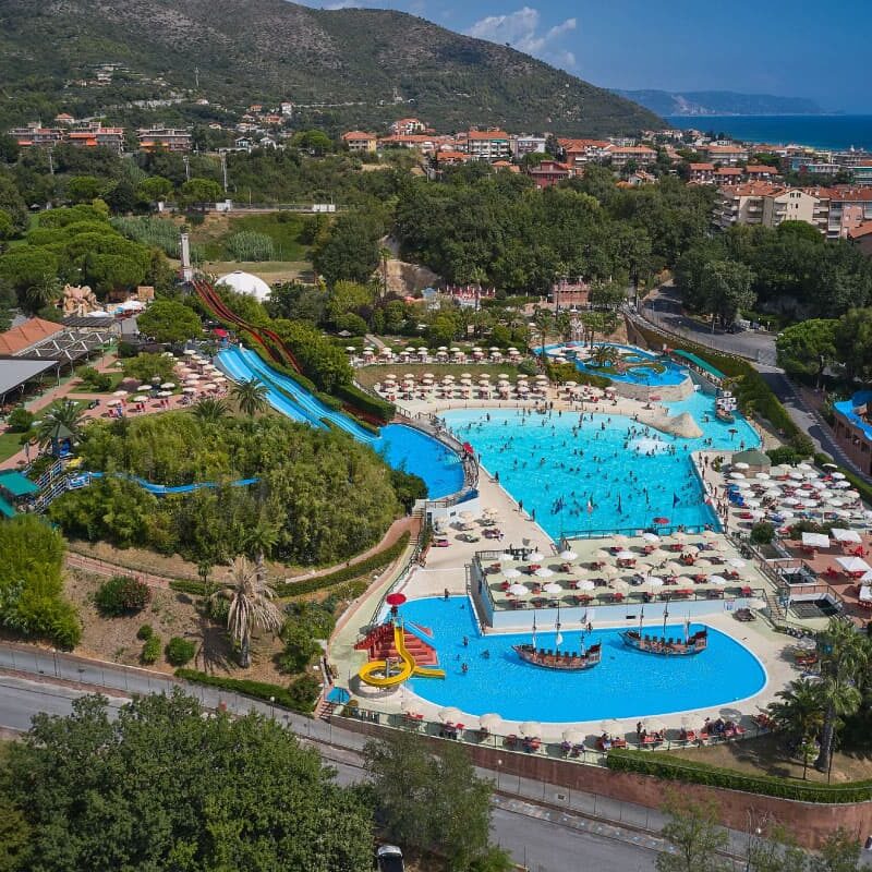 parc aquatic le caravelle ceriale